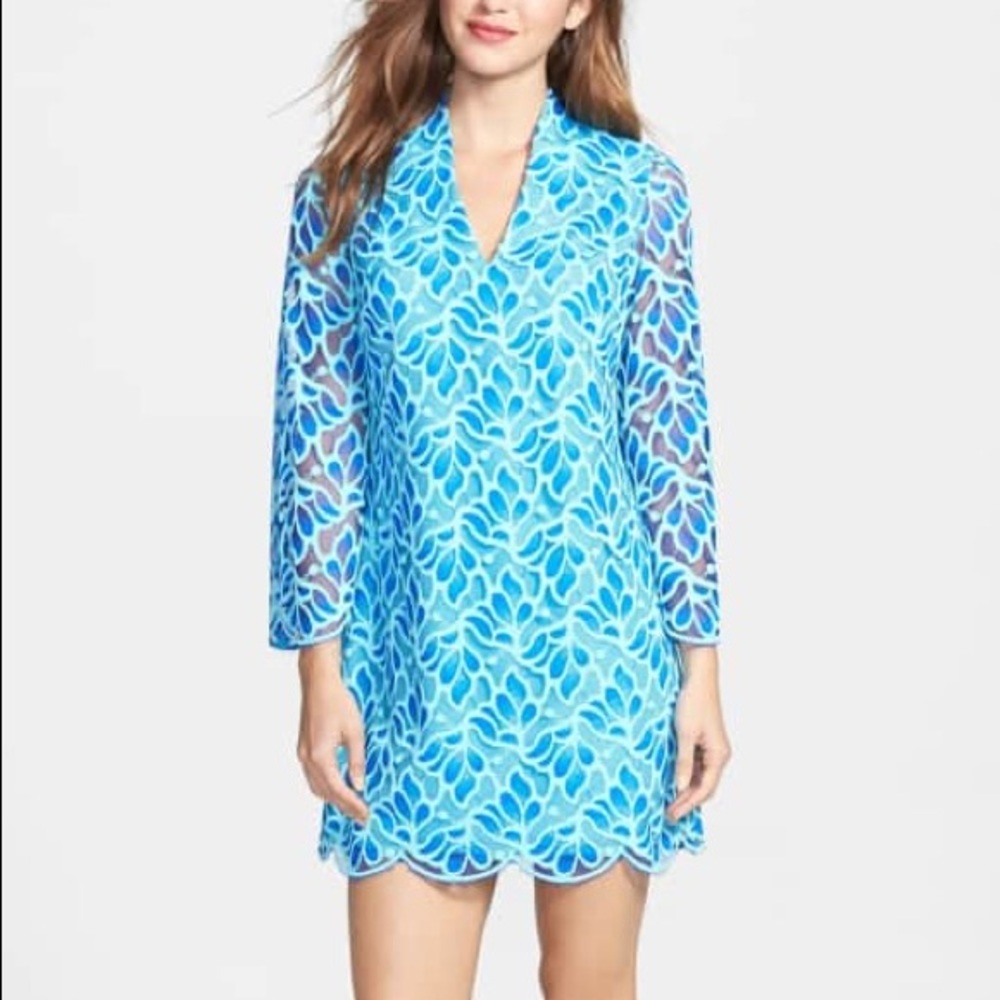 Lilly Pulitzer 'Devina' Scalloped Lace Shift Dress